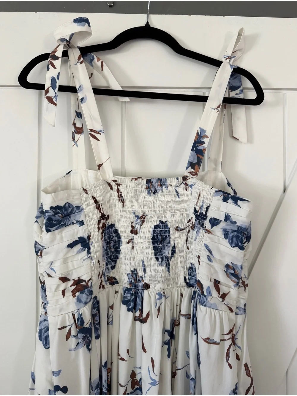 Abercrombie Emerson Tie-Strap Maxi Dress